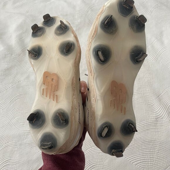 New Balance Baseball Cleats - Fresh Foam X 3000v7 - Men 7/Women 8.5 WIDE - Picture 2 of 6